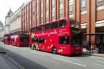 Londýn začne zkoušet bezdrátově nabíjené autobusy