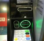 Użytkownicy Apple Pay mogą wypłacać pieniądze z wybranych bankomatów BoA
