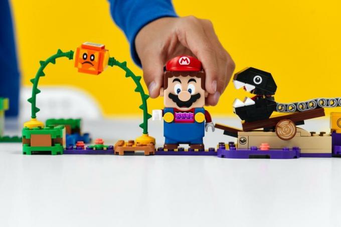 Rozšiřující sada LEGO Super Mario: Chain Chomp Setkání v džungli